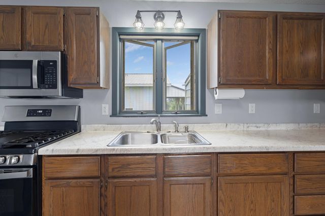 7320 90th Street SE, Stewartville, MN 55976