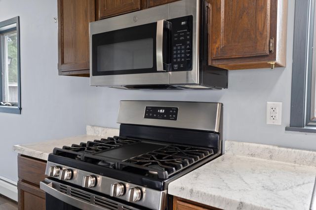 7320 90th Street SE, Stewartville, MN 55976