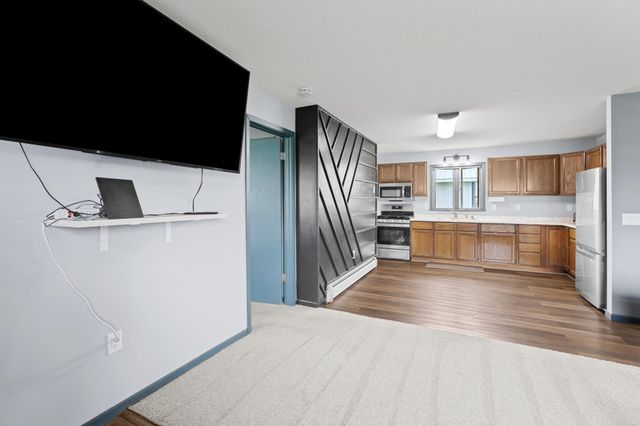 7320 90th Street SE, Stewartville, MN 55976