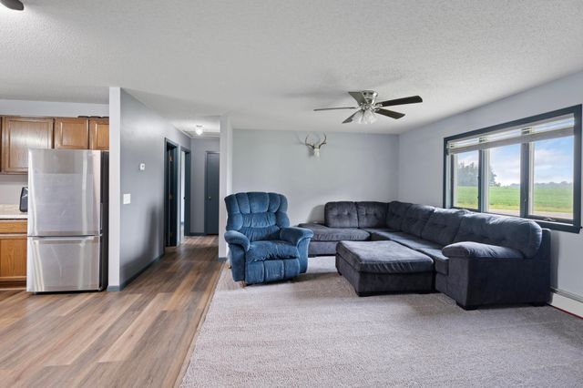 7320 90th Street SE, Stewartville, MN 55976