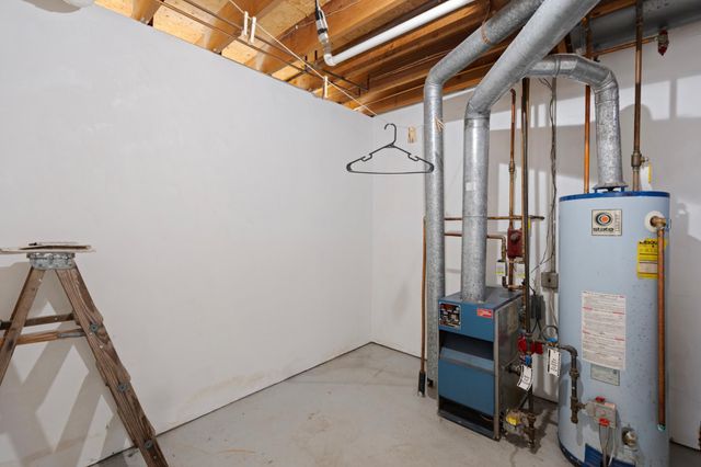 7320 90th Street SE, Stewartville, MN 55976