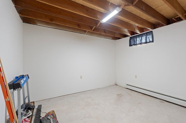 7320 90th Street SE, Stewartville, MN 55976