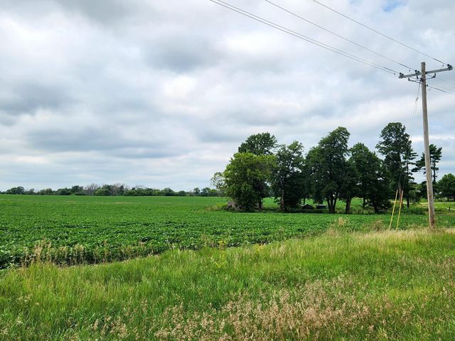 7320 90th Street SE, Stewartville, MN 55976