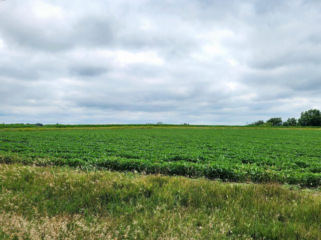 7320 90th Street SE, Stewartville, MN 55976