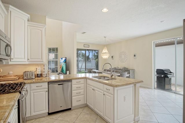 8176 Quail Meadow Way, West Palm Beach, FL 33412