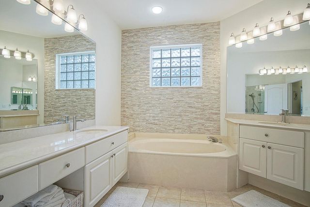 8176 Quail Meadow Way, West Palm Beach, FL 33412