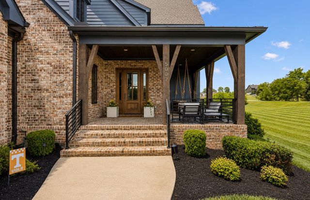 5007 Gates Mill Rdg, Thompsons Station, TN 37179