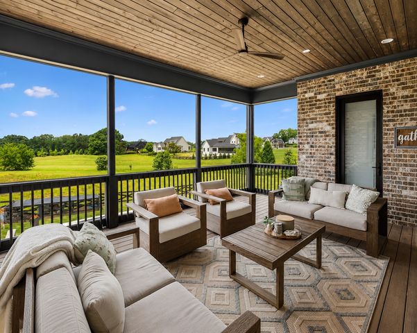 5007 Gates Mill Rdg, Thompsons Station, TN 37179