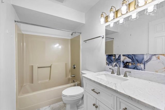 610 South Franklin St C101, Holbrook, MA 02343