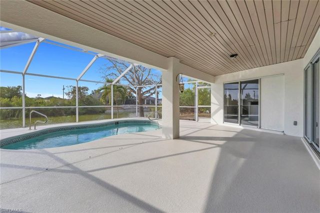 1422 NW 3rd AVE, Cape Coral, FL 33993