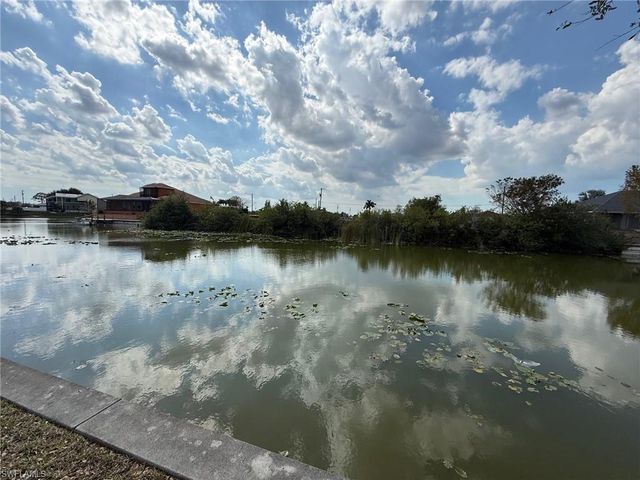 1422 NW 3rd AVE, Cape Coral, FL 33993