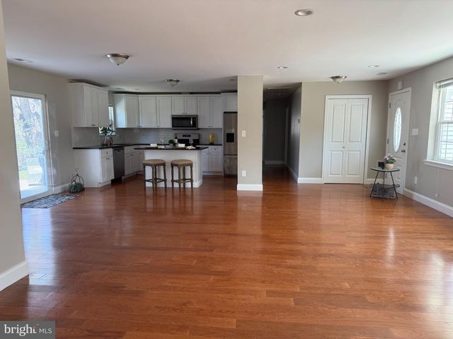 1107 CROMWELL RD, Glenside, PA 19038