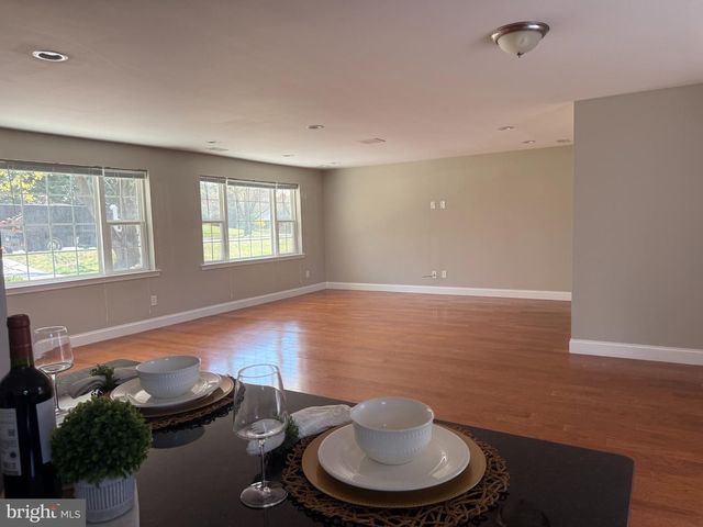 1107 CROMWELL RD, Glenside, PA 19038