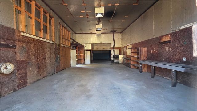 408 Washington Avenue, Plainview, AR 72857