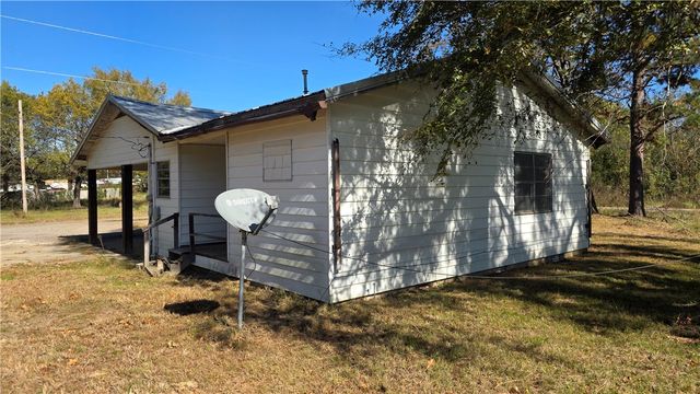 408 Washington Avenue, Plainview, AR 72857