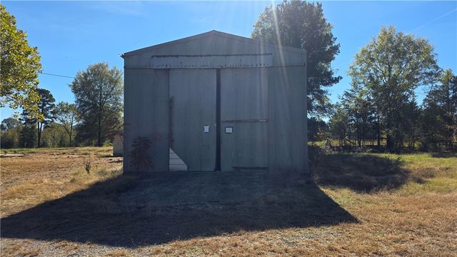 408 Washington Avenue, Plainview, AR 72857