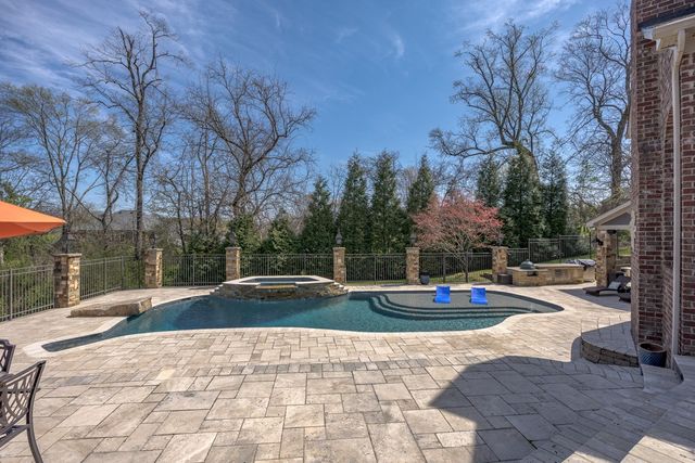 110 Mealer St, Franklin, TN 37067