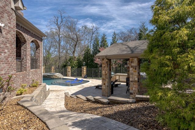 110 Mealer St, Franklin, TN 37067