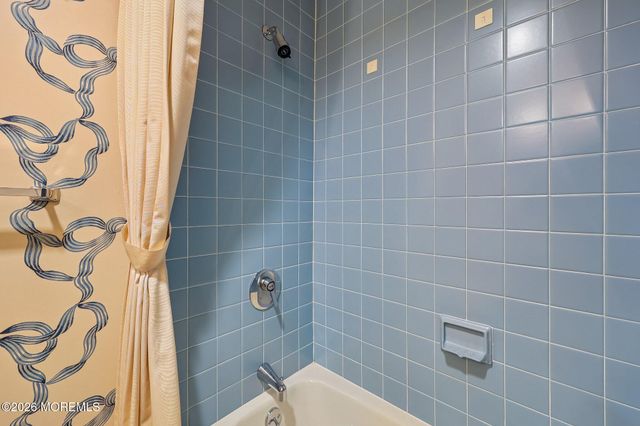 1 Peabody Court 1001, Teaneck, NJ 07666