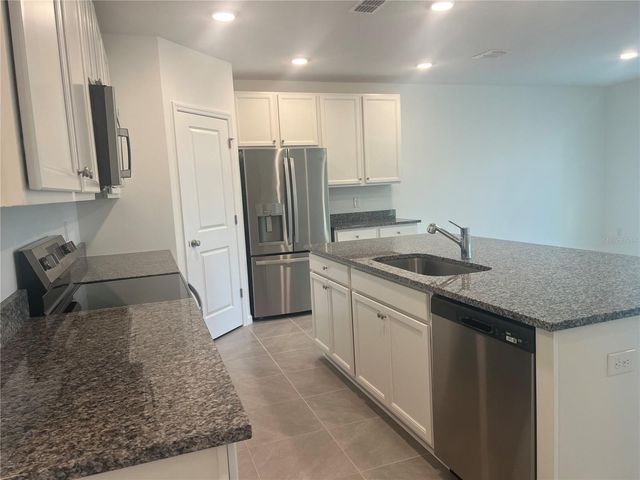 2407 SW 165TH STREET, Ocala, FL 34473