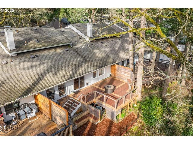 4268 WOODSIDE Cir, Lake Oswego, OR 97035