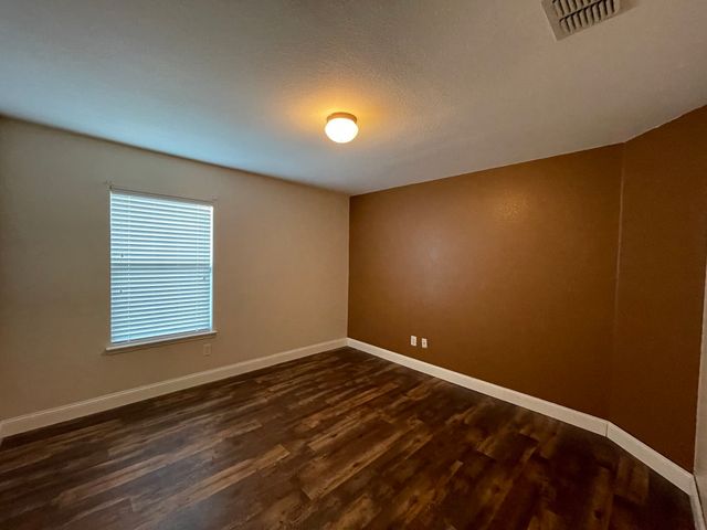 804 White Fields Way, Arlington, TX 76002