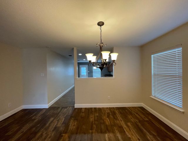 804 White Fields Way, Arlington, TX 76002