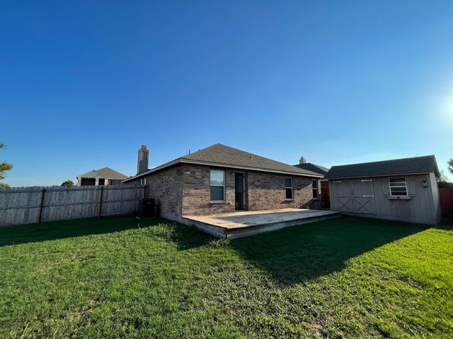 804 White Fields Way, Arlington, TX 76002