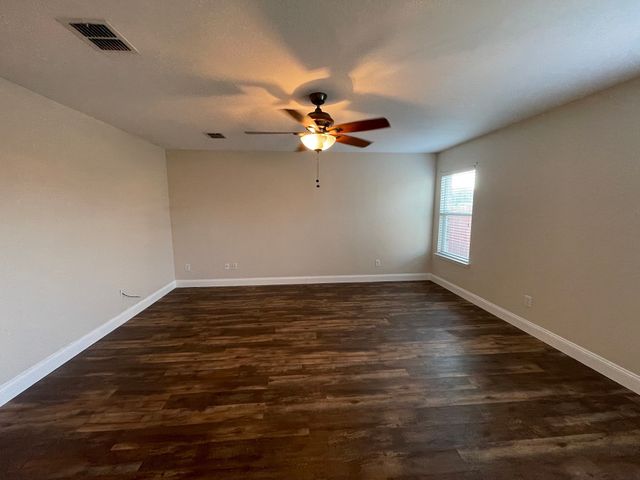 804 White Fields Way, Arlington, TX 76002