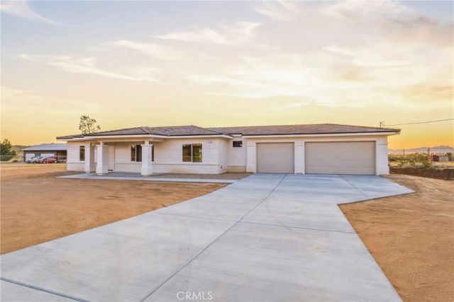 15168 Barbara, Apple Valley, CA 92307