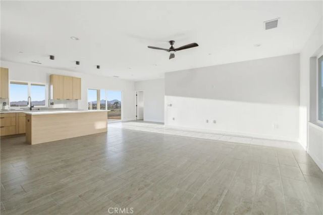 15168 Barbara, Apple Valley, CA 92307