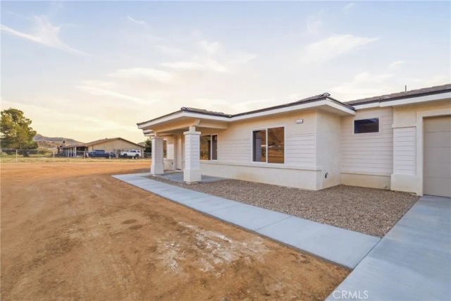 15168 Barbara, Apple Valley, CA 92307