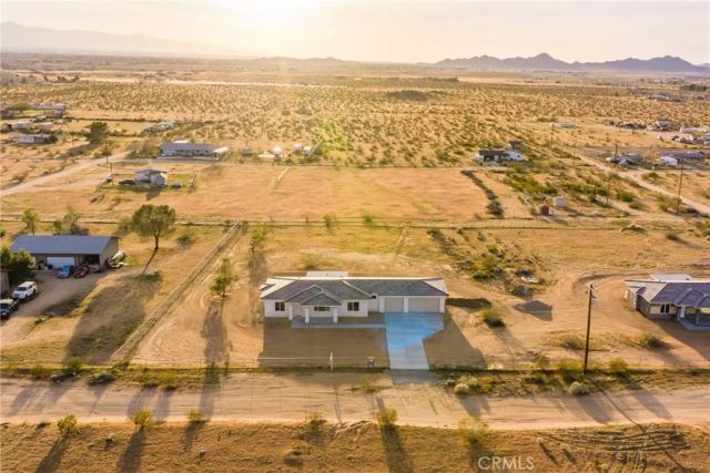 15168 Barbara, Apple Valley, CA 92307