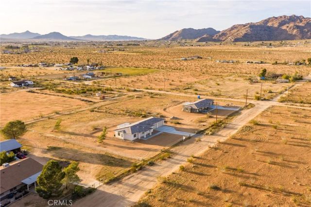 15168 Barbara, Apple Valley, CA 92307