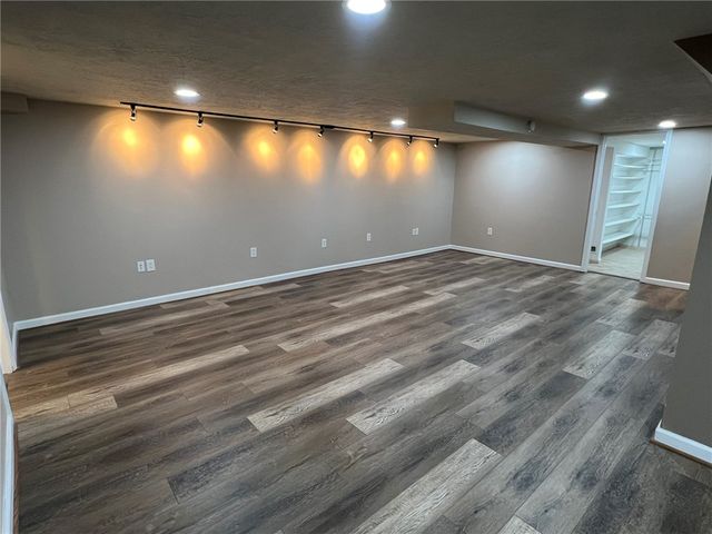 958 Paul Street, Hempfield Twp, PA 15601