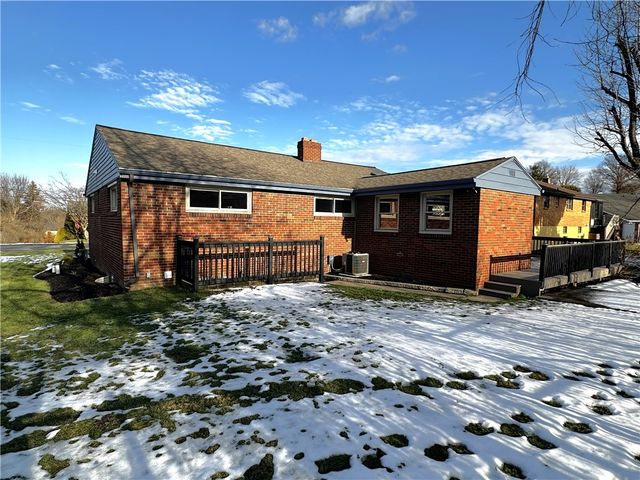 958 Paul Street, Hempfield Twp, PA 15601