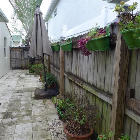 812 NE 15 Avenue, Fort Lauderdale, FL 33304