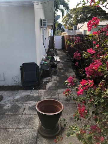 812 NE 15 Avenue, Fort Lauderdale, FL 33304