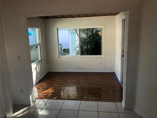 812 NE 15 Avenue, Fort Lauderdale, FL 33304