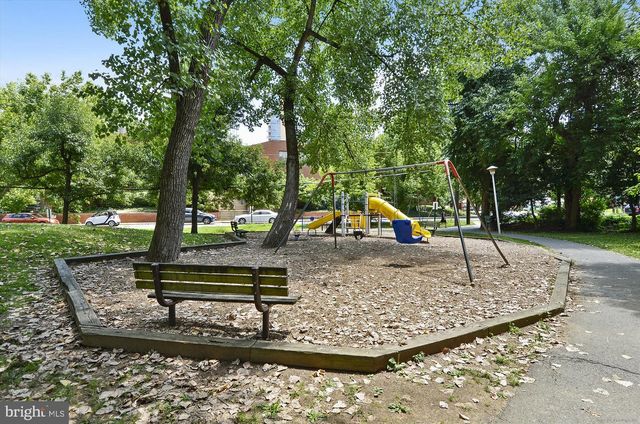 4970 BATTERY LN #408, Bethesda, MD 20814