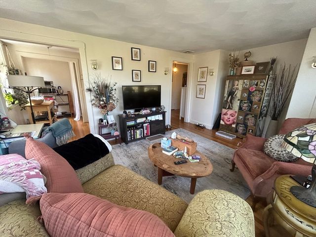 66 Lake Ave 2-5, Melrose, MA 02176