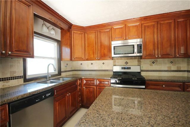 3310 Chastain Crossing, Marietta, GA 30066