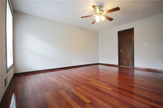 3310 Chastain Crossing, Marietta, GA 30066