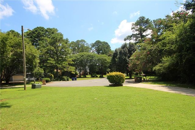 3310 Chastain Crossing, Marietta, GA 30066