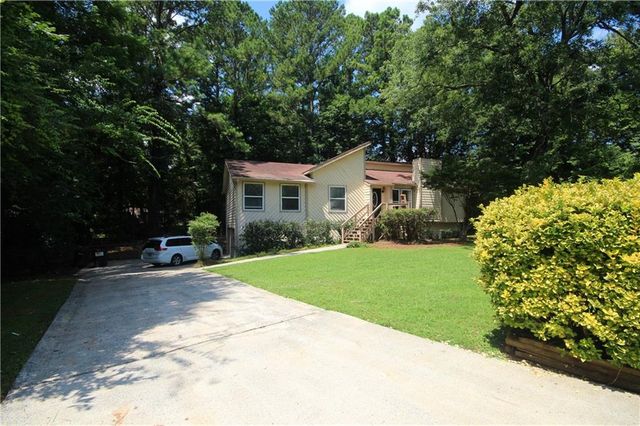 3310 Chastain Crossing, Marietta, GA 30066