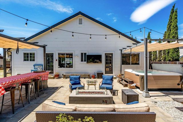 412 Arrowhead Ct, Vallejo, CA 94589