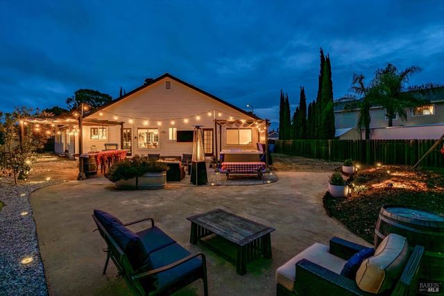 412 Arrowhead Ct, Vallejo, CA 94589