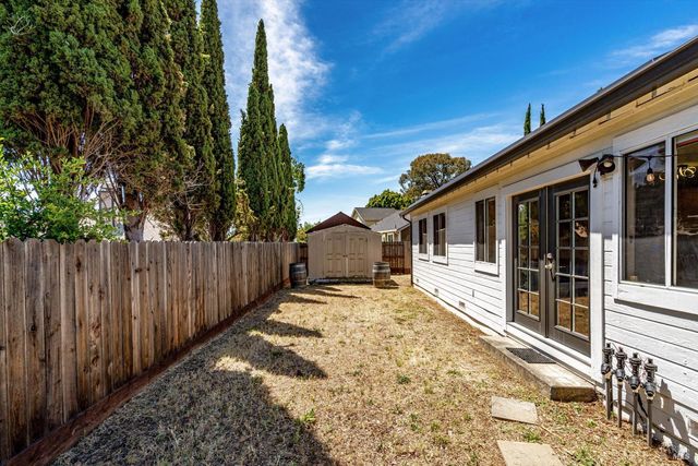 412 Arrowhead Ct, Vallejo, CA 94589