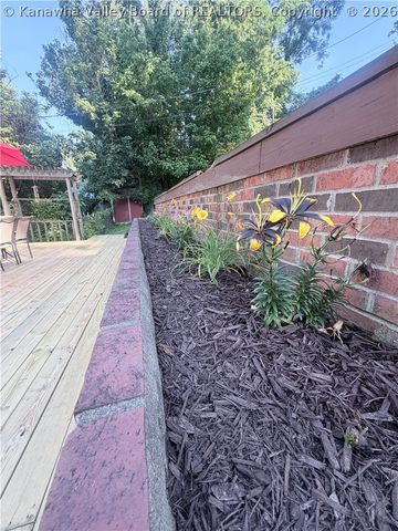 132 Roberts Road, Dunbar, WV 25064