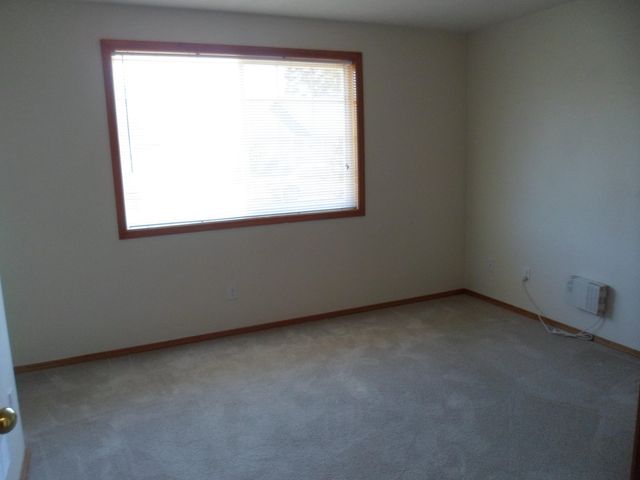 1519 SW Harbor Drive, Mcminnville, OR 97128